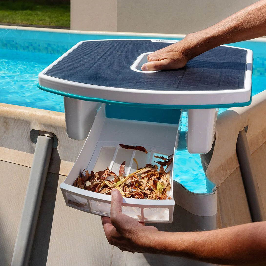 Dolphin Skimmi Solar Powered Robotic Pool Skimmer